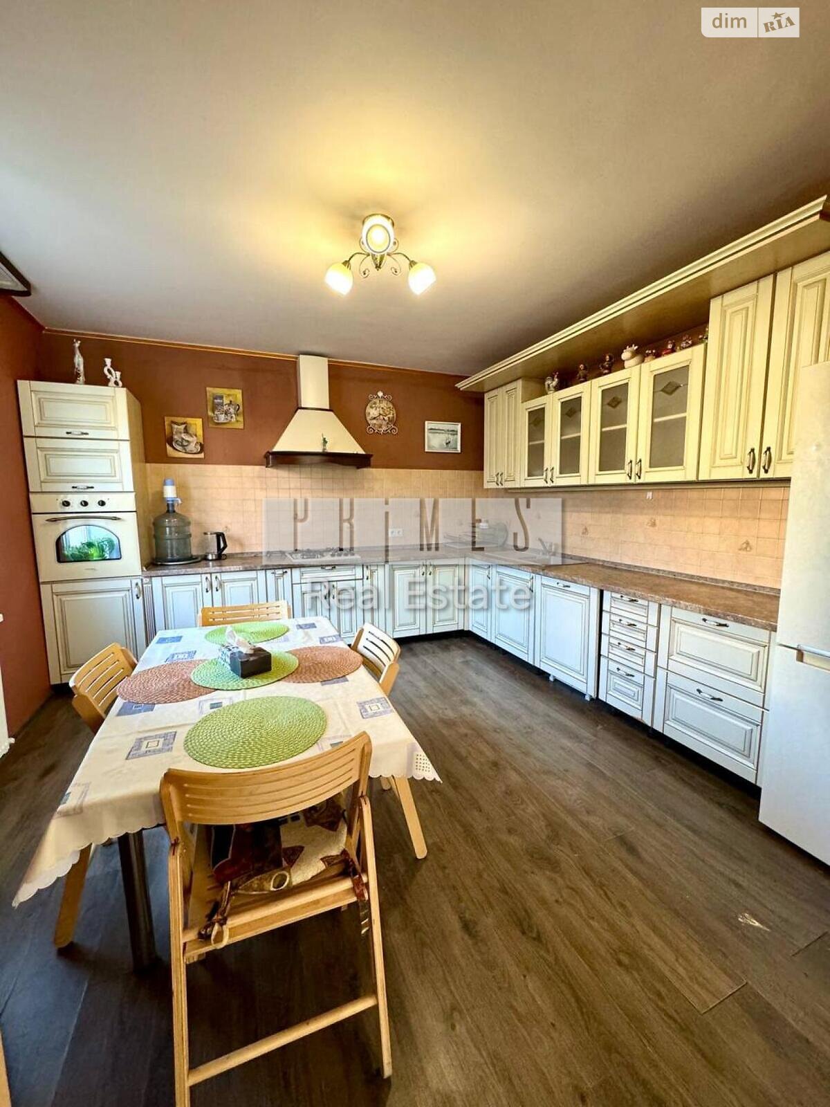 двухэтажный дом, 276 кв. м, кирпич. Продажа в Киеве район Нижние сады фото 1 двухэтажный дом, 276 кв. м, кирпич. Продажа в Киеве район Нижние сады фото 1