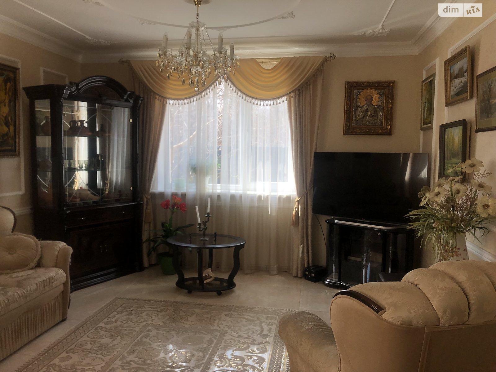 двухэтажный дом, 198 кв. м, кирпич. Продажа в Киеве район Нивки фото 1 двухэтажный дом, 198 кв. м, кирпич. Продажа в Киеве район Нивки фото 1