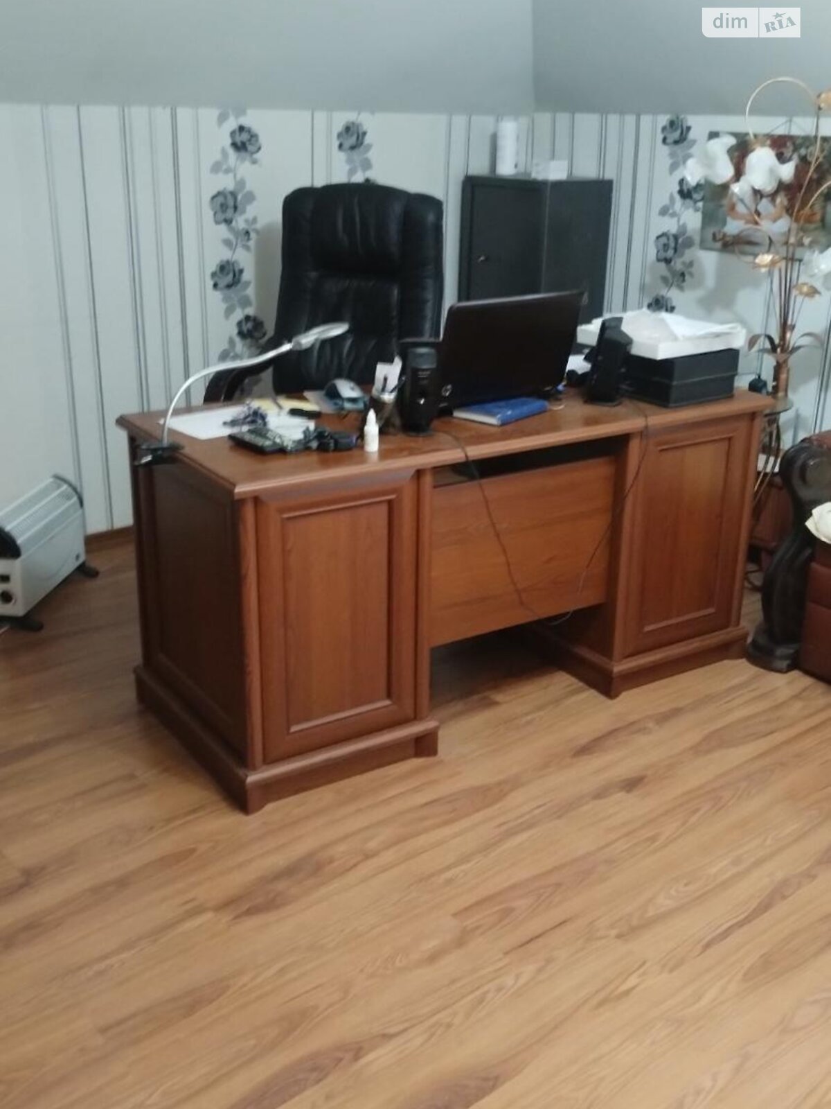 двухэтажный дом, 198 кв. м, кирпич. Продажа в Киеве район Нивки фото 1 двухэтажный дом, 198 кв. м, кирпич. Продажа в Киеве район Нивки фото 1