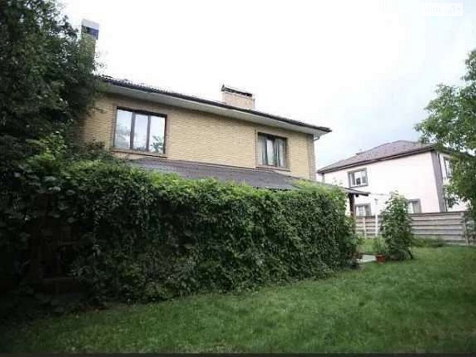 двоповерховий будинок з опаленням, 288 кв. м, цегла. Продаж в Києві, район Нивки фото 1 двоповерховий будинок з опаленням, 288 кв. м, цегла. Продаж в Києві, район Нивки фото 1