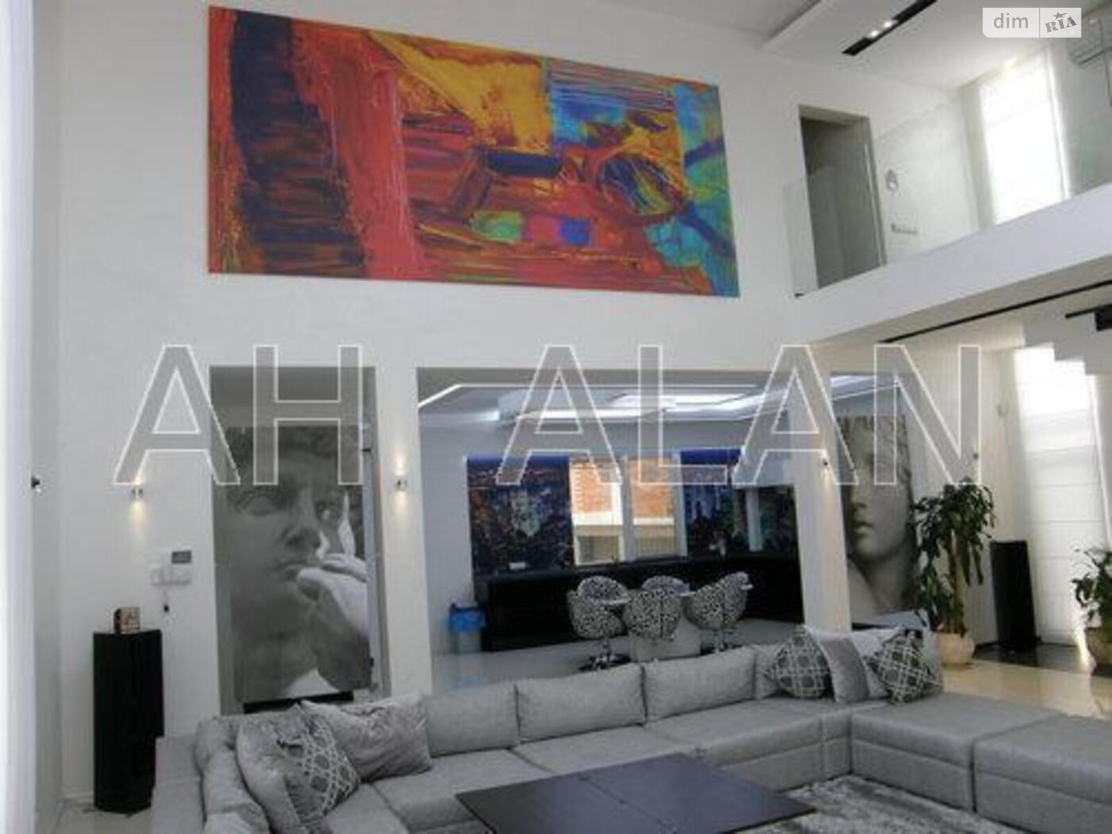 двухэтажный дом, 289 кв. м, кирпич. Продажа в Киеве район Нивки фото 1