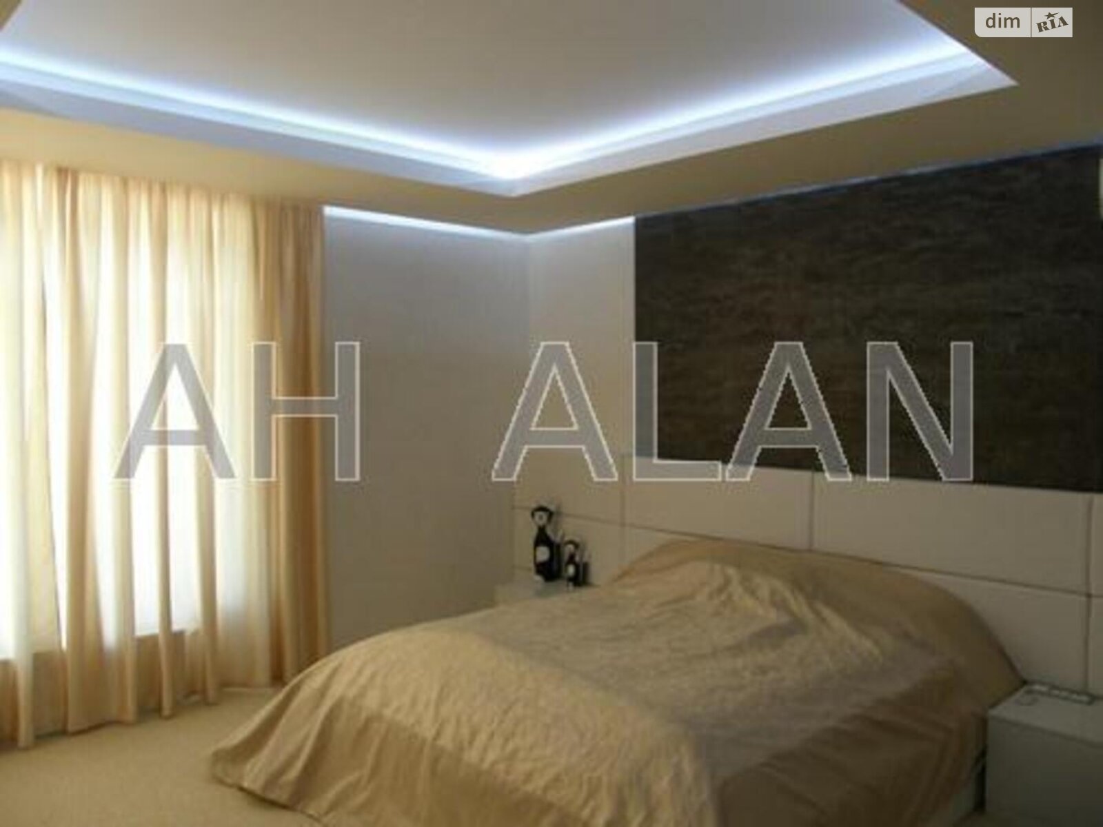 двухэтажный дом, 289 кв. м, кирпич. Продажа в Киеве район Нивки фото 1