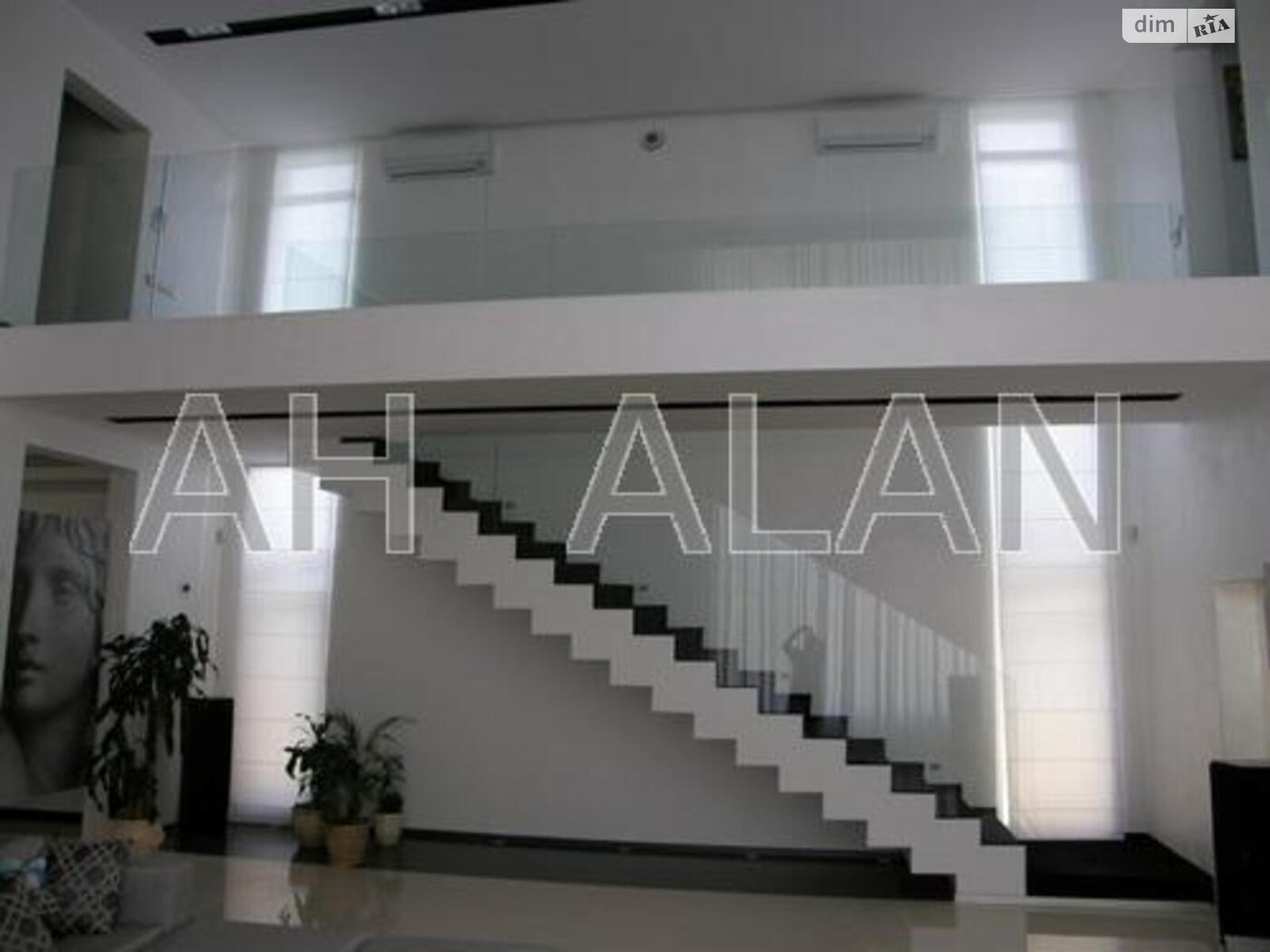 двухэтажный дом, 289 кв. м, кирпич. Продажа в Киеве район Нивки фото 1