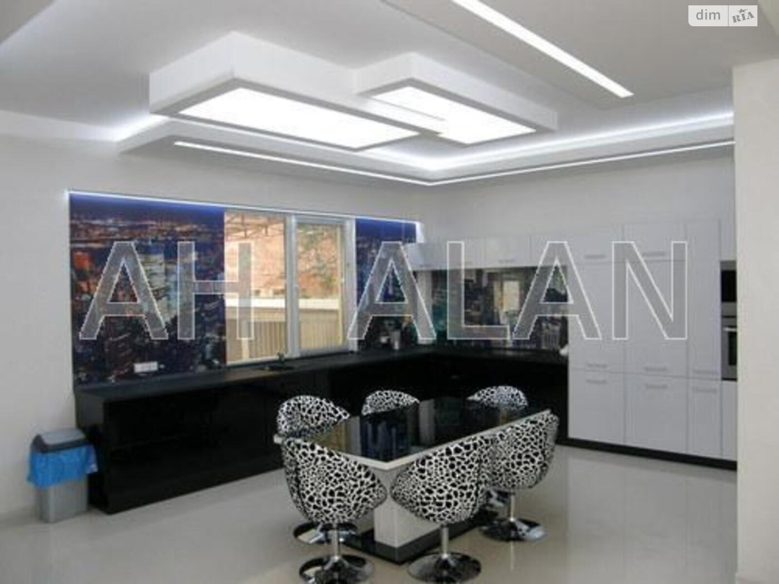 двухэтажный дом, 289 кв. м, кирпич. Продажа в Киеве район Нивки фото 1