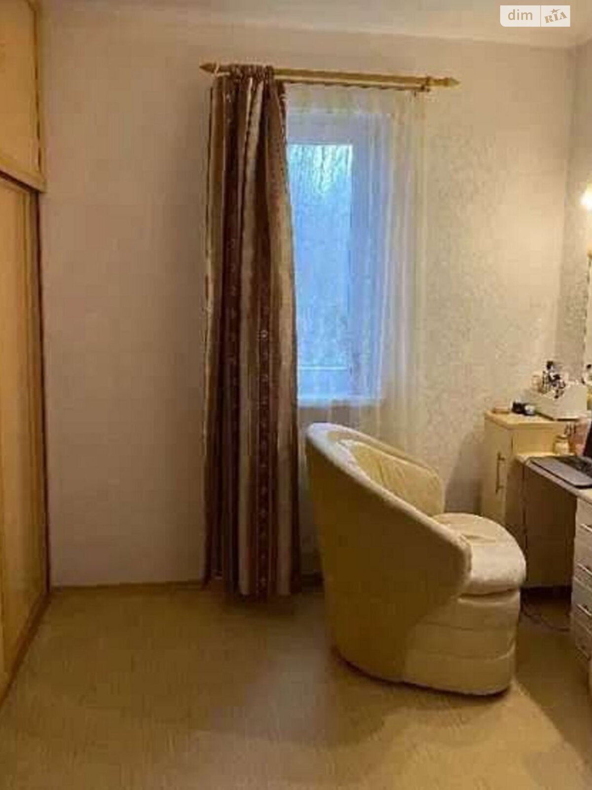 двоповерховий будинок з меблями, 265 кв. м, піноблок. Продаж в Києві, район Нивки фото 1 двоповерховий будинок з меблями, 265 кв. м, піноблок. Продаж в Києві, район Нивки фото 1