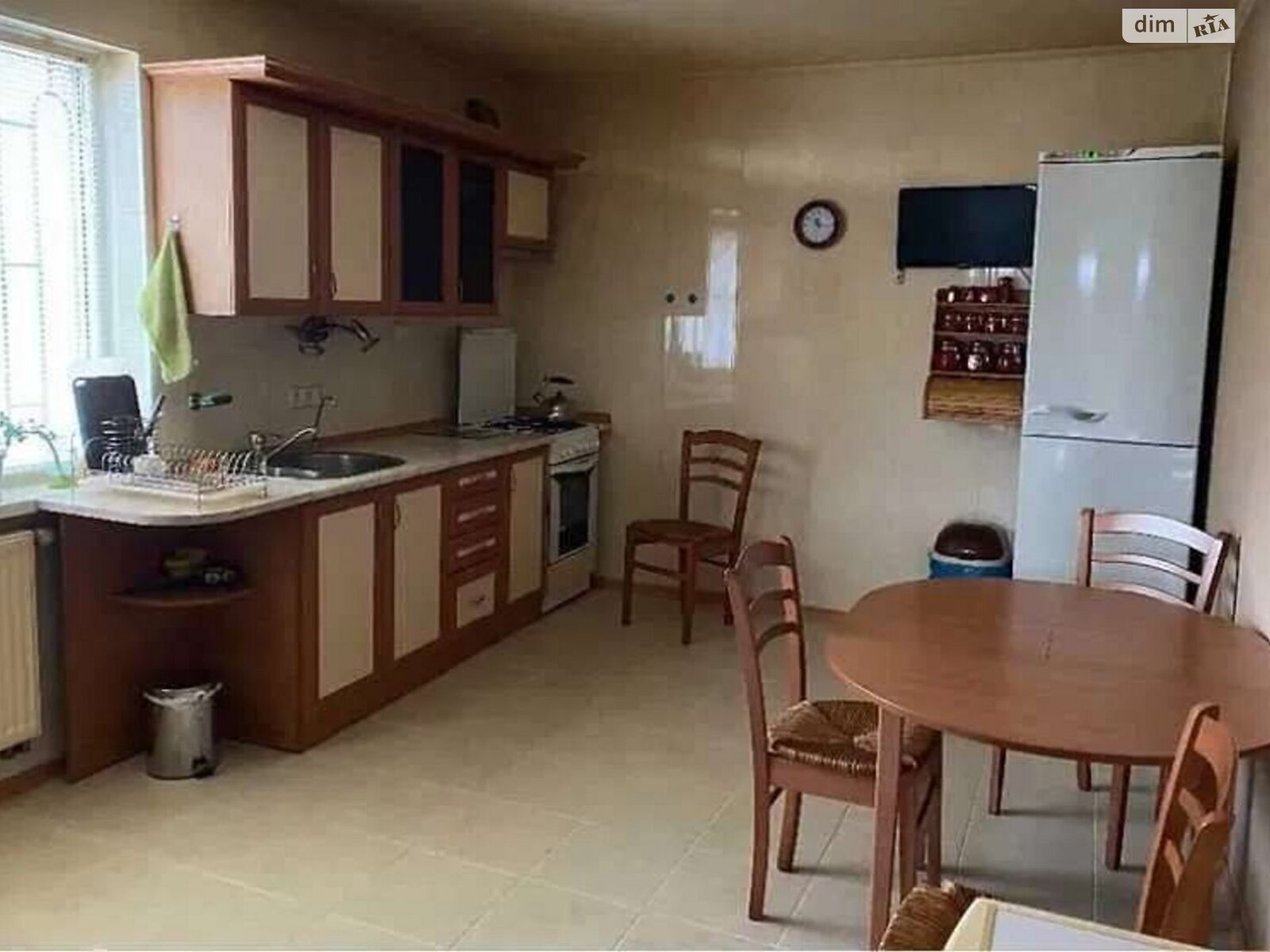 двоповерховий будинок з меблями, 265 кв. м, піноблок. Продаж в Києві, район Нивки фото 1 двоповерховий будинок з меблями, 265 кв. м, піноблок. Продаж в Києві, район Нивки фото 1