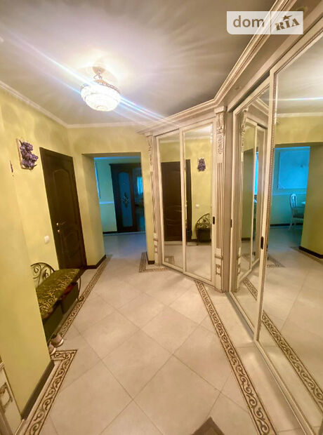 двоповерховий будинок з садом, 200 кв. м, цегла. Продаж в Києві, район Нивки фото 1 двоповерховий будинок з садом, 200 кв. м, цегла. Продаж в Києві, район Нивки фото 1