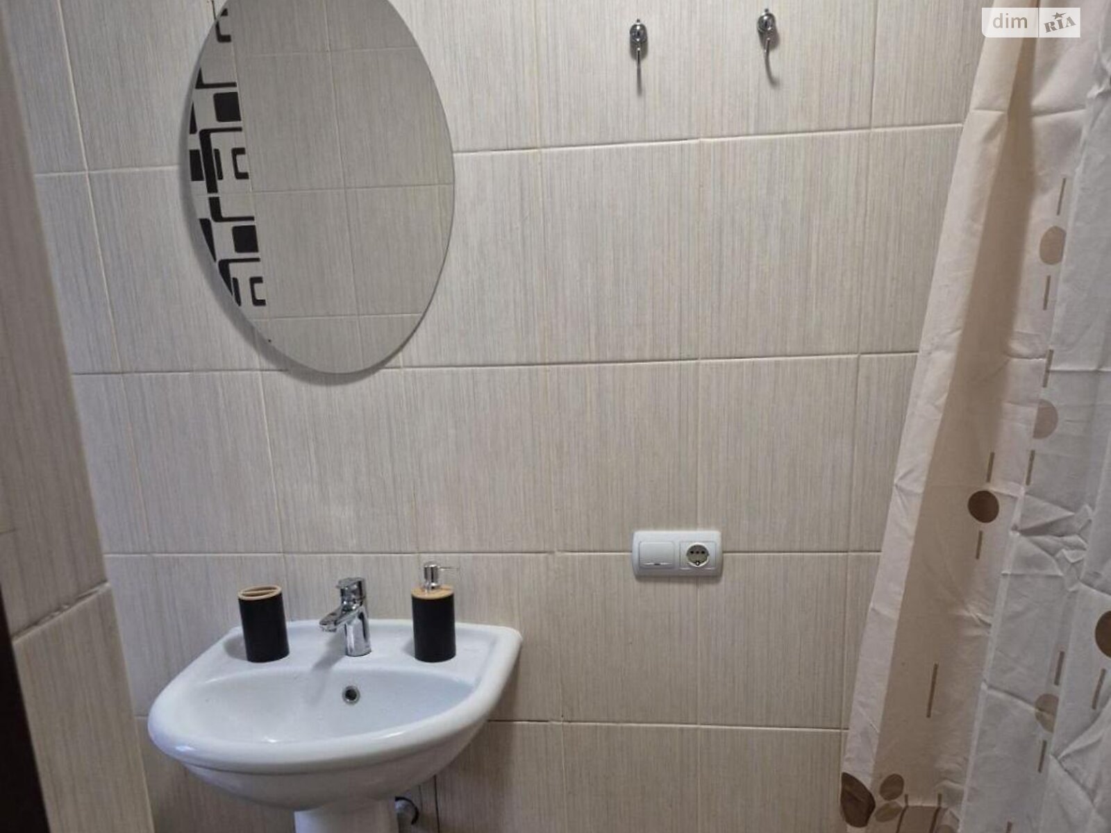 одноэтажный дом, 48 кв. м, кирпич. Продажа в Киеве район Нивки фото 1 одноэтажный дом, 48 кв. м, кирпич. Продажа в Киеве район Нивки фото 1