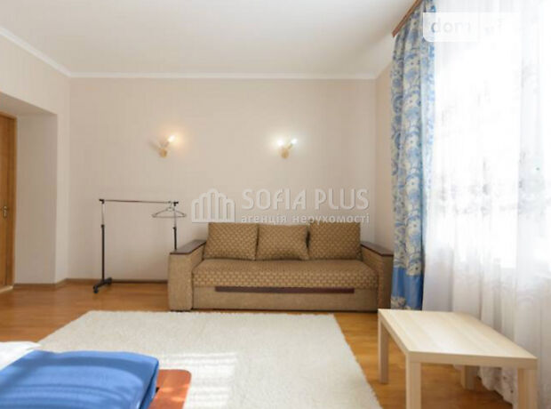 триповерховий будинок, 332 кв. м, кирпич. Продаж в Києві, район Нивки фото 1 триповерховий будинок, 332 кв. м, кирпич. Продаж в Києві, район Нивки фото 1