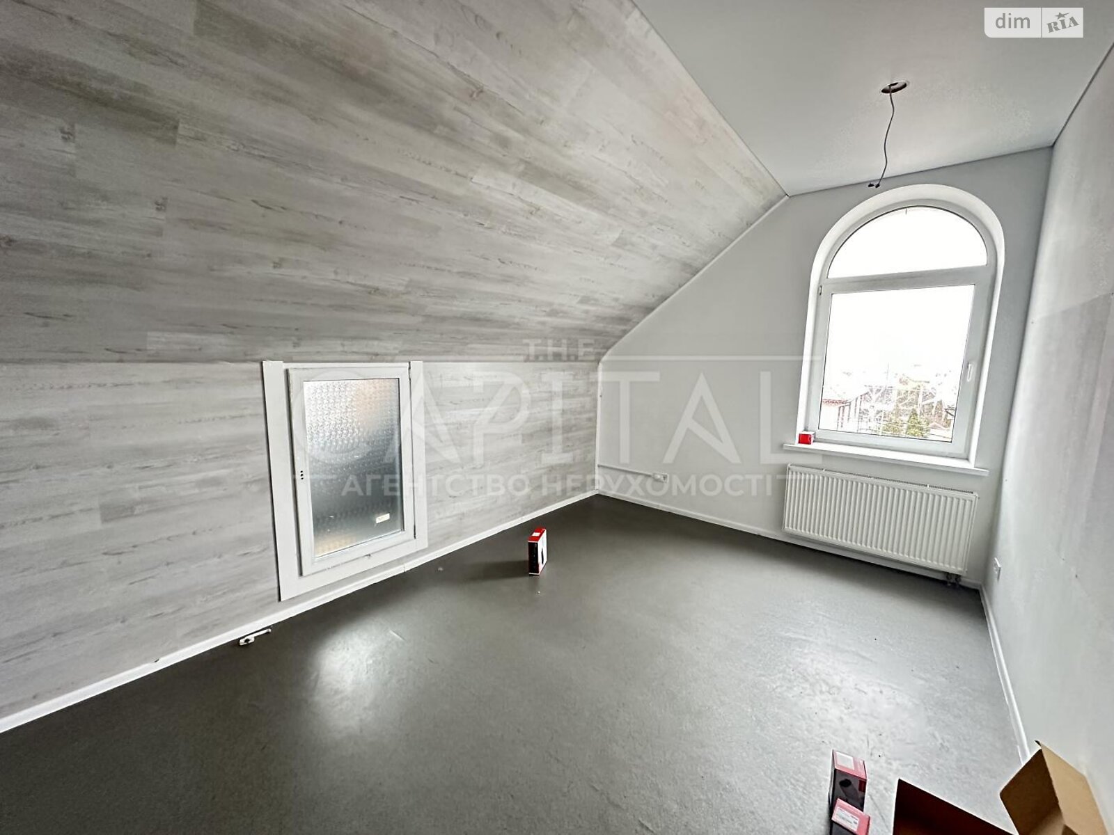 триповерховий будинок з опаленням, 450.9 кв. м, цегла. Продаж в Києві, район Новобіличі фото 1 триповерховий будинок з опаленням, 450.9 кв. м, цегла. Продаж в Києві, район Новобіличі фото 1