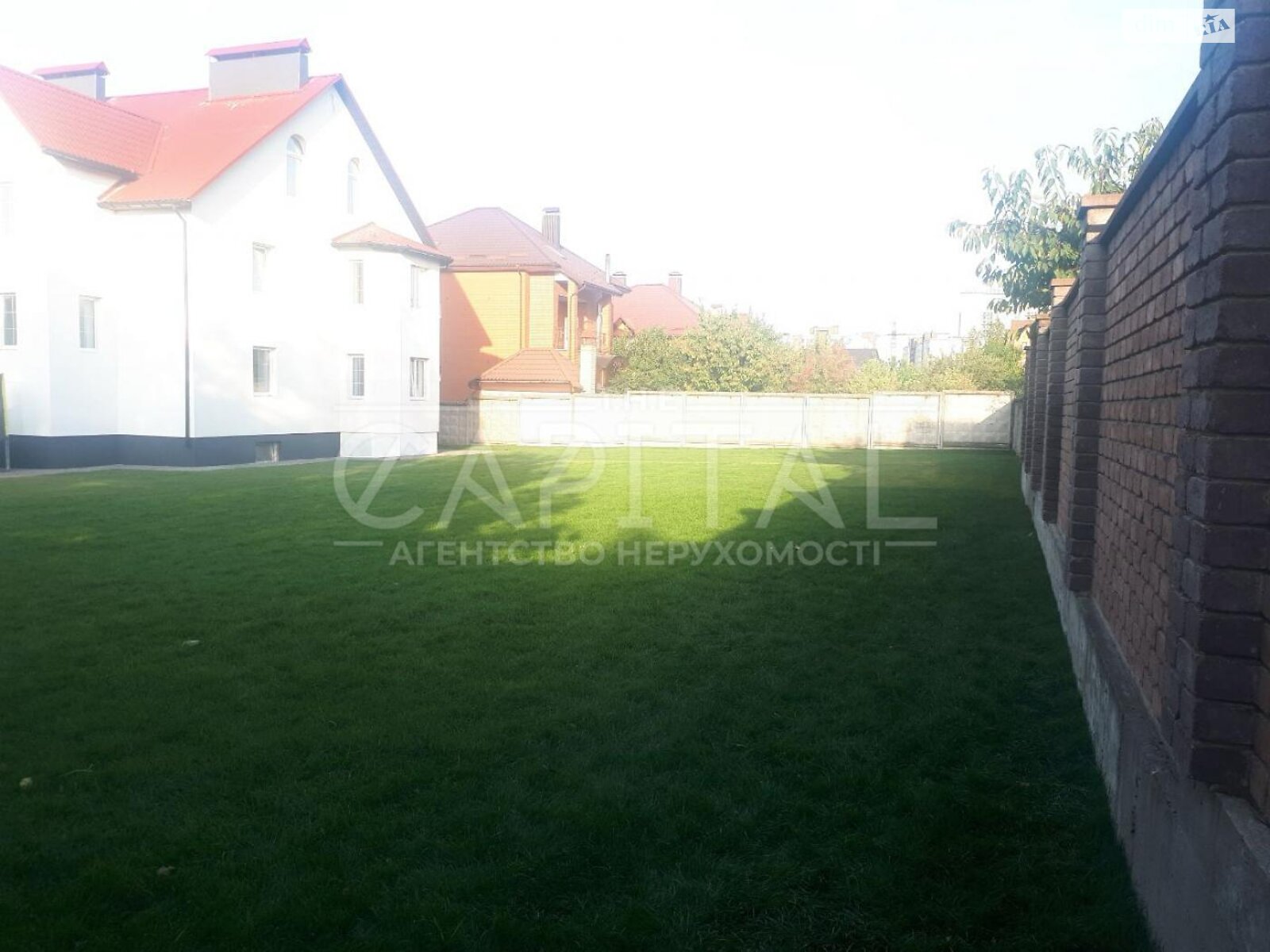 триповерховий будинок з опаленням, 450.9 кв. м, цегла. Продаж в Києві, район Новобіличі фото 1 триповерховий будинок з опаленням, 450.9 кв. м, цегла. Продаж в Києві, район Новобіличі фото 1