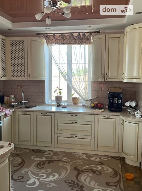 двухэтажный дом с камином, 270 кв. м, кирпич. Продажа в Киеве район Оболонь фото 1 двухэтажный дом с камином, 270 кв. м, кирпич. Продажа в Киеве район Оболонь фото 1