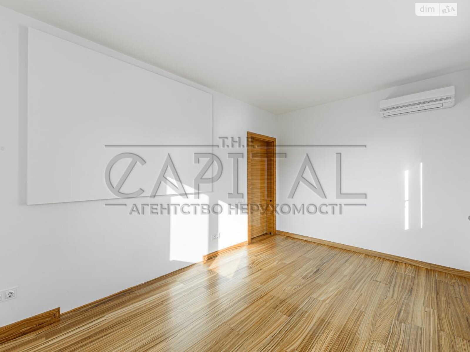 триповерховий будинок, 153.1 кв. м, цегла. Продаж в Києві, район Оболонь фото 1 триповерховий будинок, 153.1 кв. м, цегла. Продаж в Києві, район Оболонь фото 1