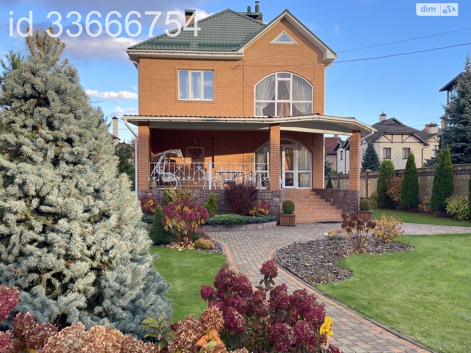 двухэтажный дом с верандой, 215.2 кв. м, кирпич. Продажа в Киеве район Оболонь фото 1