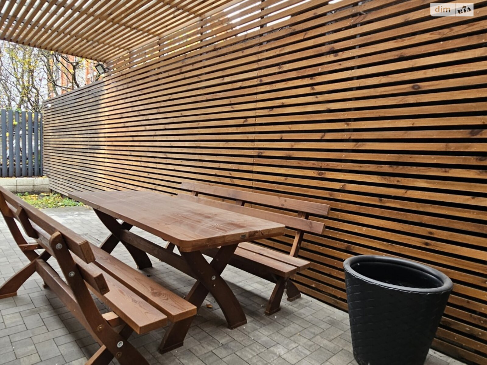 двухэтажный дом с ремонтом, 140 кв. м, кирпич. Продажа в Киеве район Оболонский фото 1