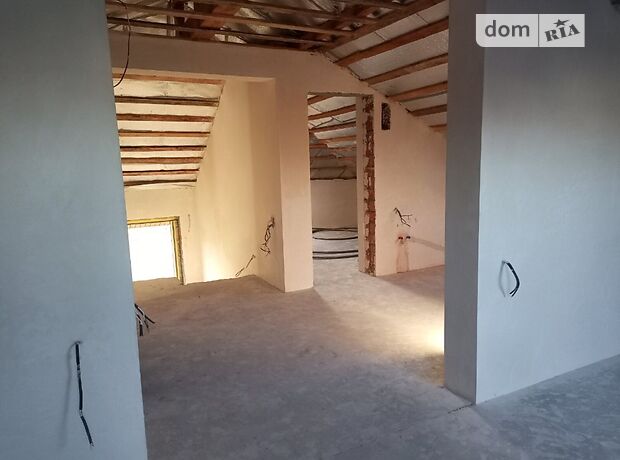 трехэтажный дом с гаражом, 350 кв. м, кирпич. Продажа в Киеве район Оболонский фото 1 трехэтажный дом с гаражом, 350 кв. м, кирпич. Продажа в Киеве район Оболонский фото 1