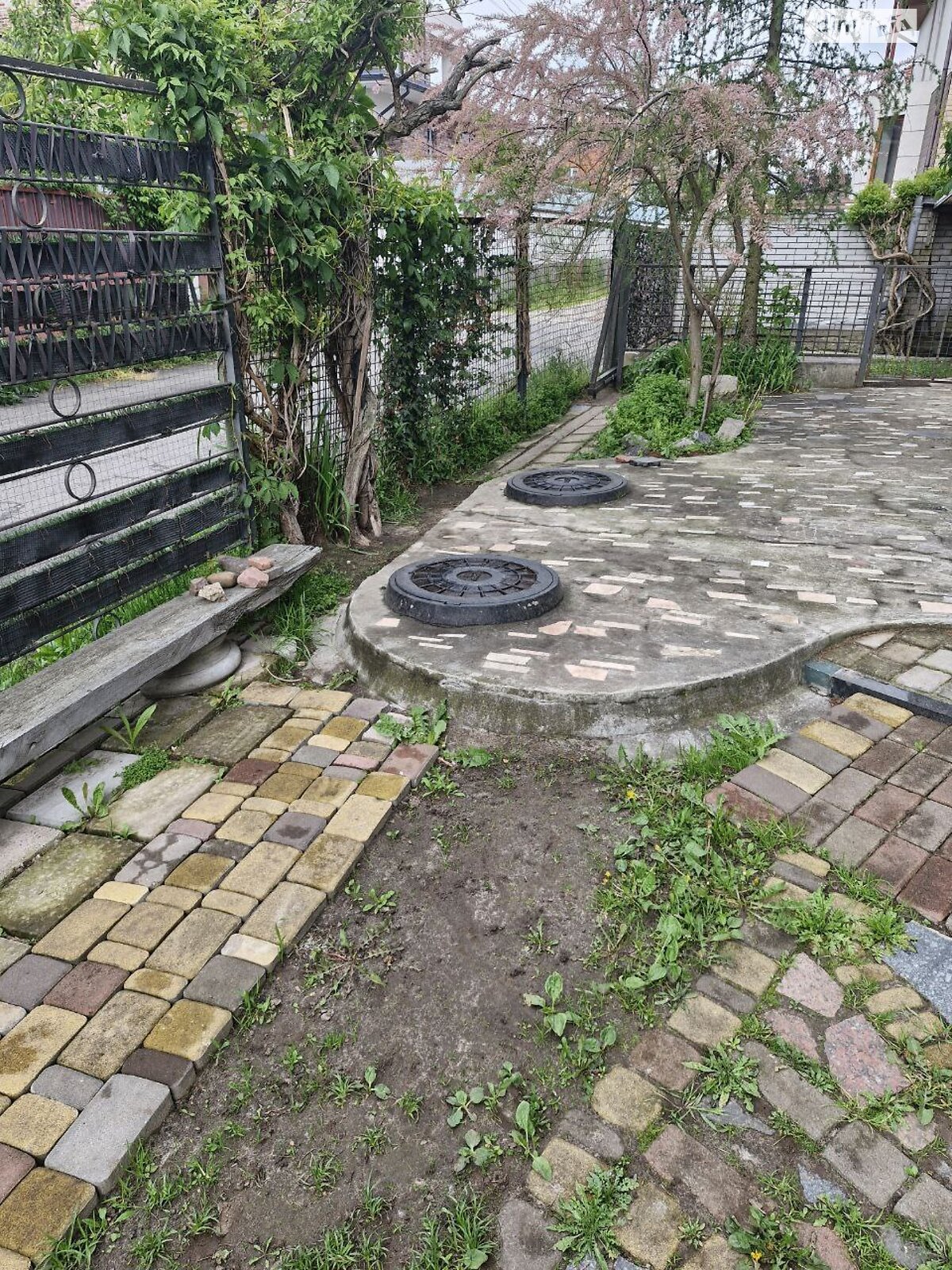 двоповерховий будинок бесідка, 300 кв. м, панель. Продаж в Києві, район Оболонський фото 1 двоповерховий будинок бесідка, 300 кв. м, панель. Продаж в Києві, район Оболонський фото 1