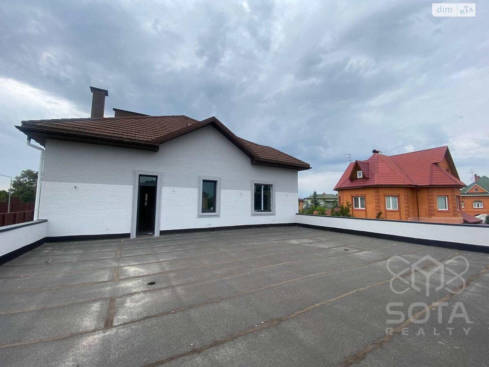 трехэтажный дом, 699.2 кв. м, кирпич. Продажа в Киеве район Оболонский фото 1 трехэтажный дом, 699.2 кв. м, кирпич. Продажа в Киеве район Оболонский фото 1