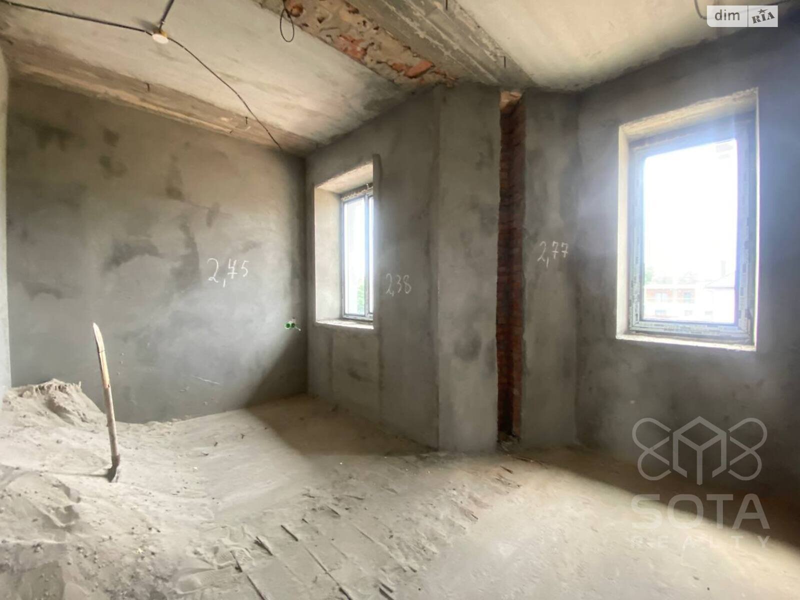 трехэтажный дом, 699.2 кв. м, кирпич. Продажа в Киеве район Оболонский фото 1 трехэтажный дом, 699.2 кв. м, кирпич. Продажа в Киеве район Оболонский фото 1