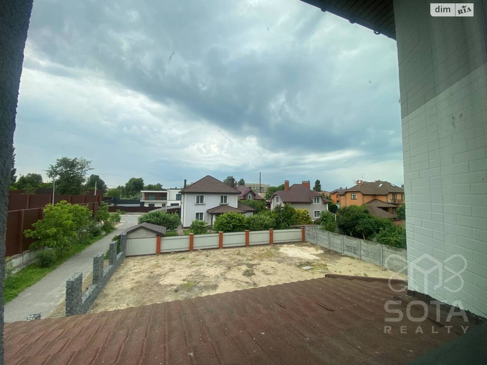 трехэтажный дом, 699.2 кв. м, кирпич. Продажа в Киеве район Оболонский фото 1 трехэтажный дом, 699.2 кв. м, кирпич. Продажа в Киеве район Оболонский фото 1
