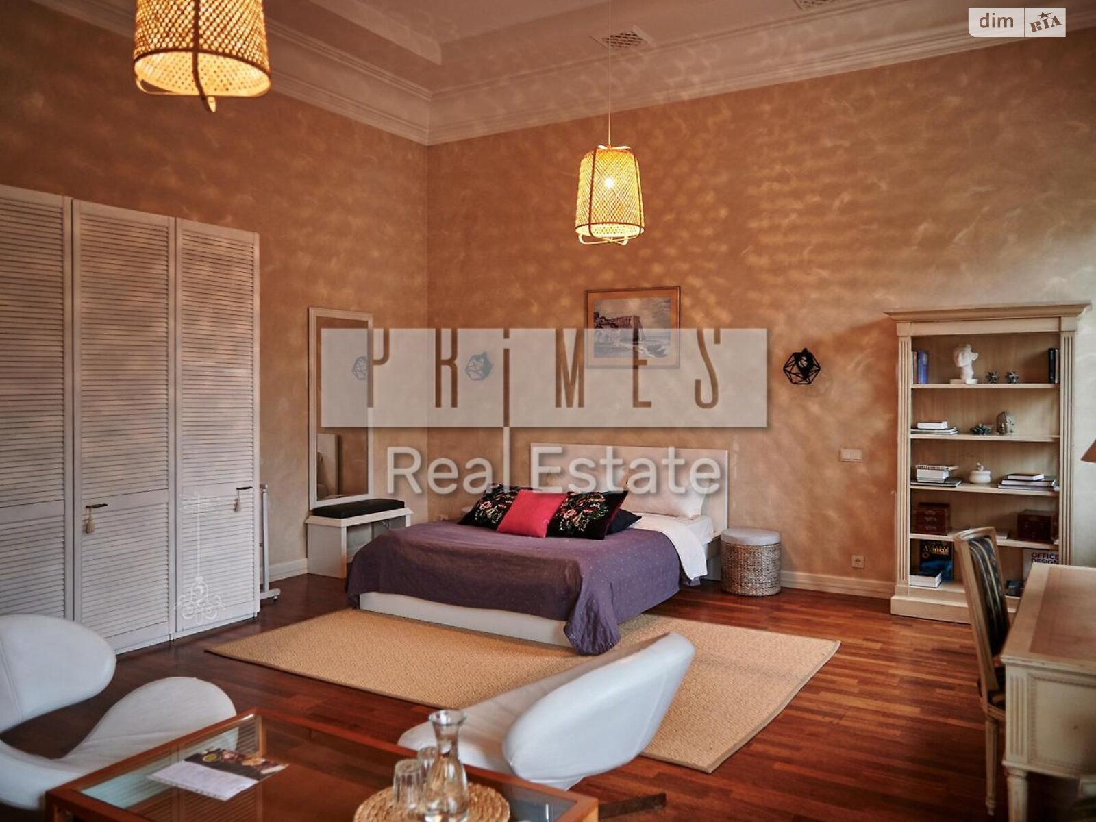 триповерховий будинок з гаражем, 1516 кв. м, цегла. Продаж в Києві, район Оболонський фото 1