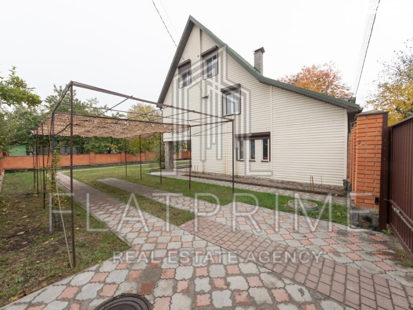 трехэтажный дом с верандой, 130.1 кв. м, кирпич. Продажа в Киеве район Оболонский фото 1 трехэтажный дом с верандой, 130.1 кв. м, кирпич. Продажа в Киеве район Оболонский фото 1