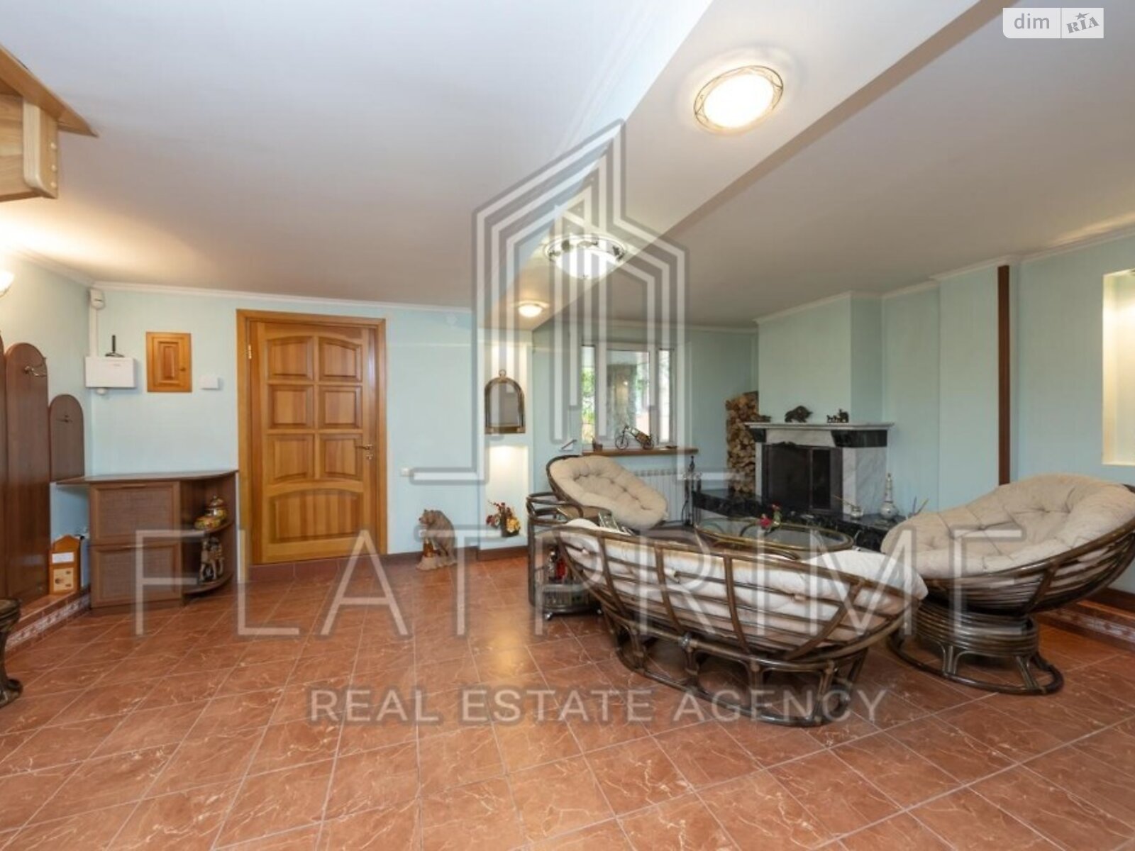 трехэтажный дом с верандой, 130.1 кв. м, кирпич. Продажа в Киеве район Оболонский фото 1 трехэтажный дом с верандой, 130.1 кв. м, кирпич. Продажа в Киеве район Оболонский фото 1