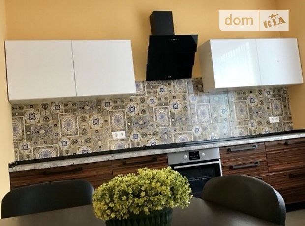 Продажа дома, 360м², Киев, р‑н. Оболонский, Садовая улица Продажа дома, 360м², Киев, р‑н. Оболонский, Садовая улица