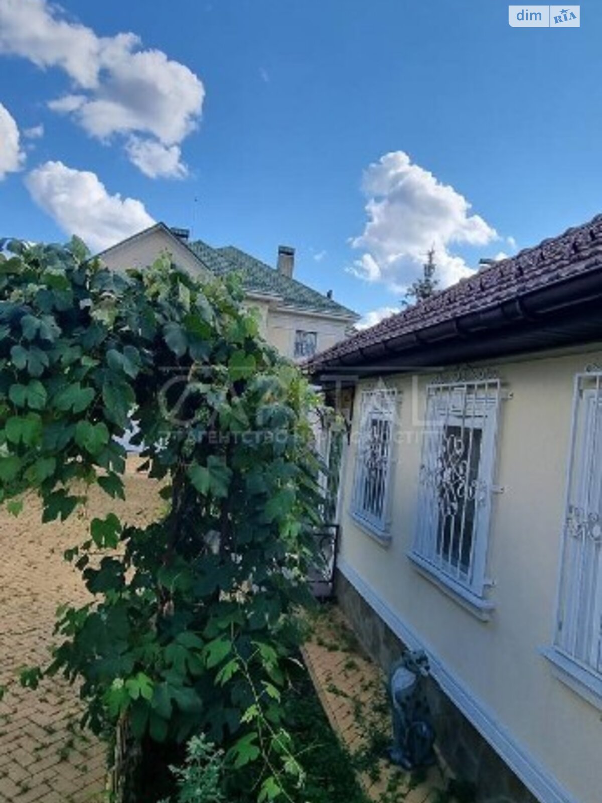 триповерховий будинок, 472 кв. м, цегла. Продаж в Києві, район Оболонський фото 1