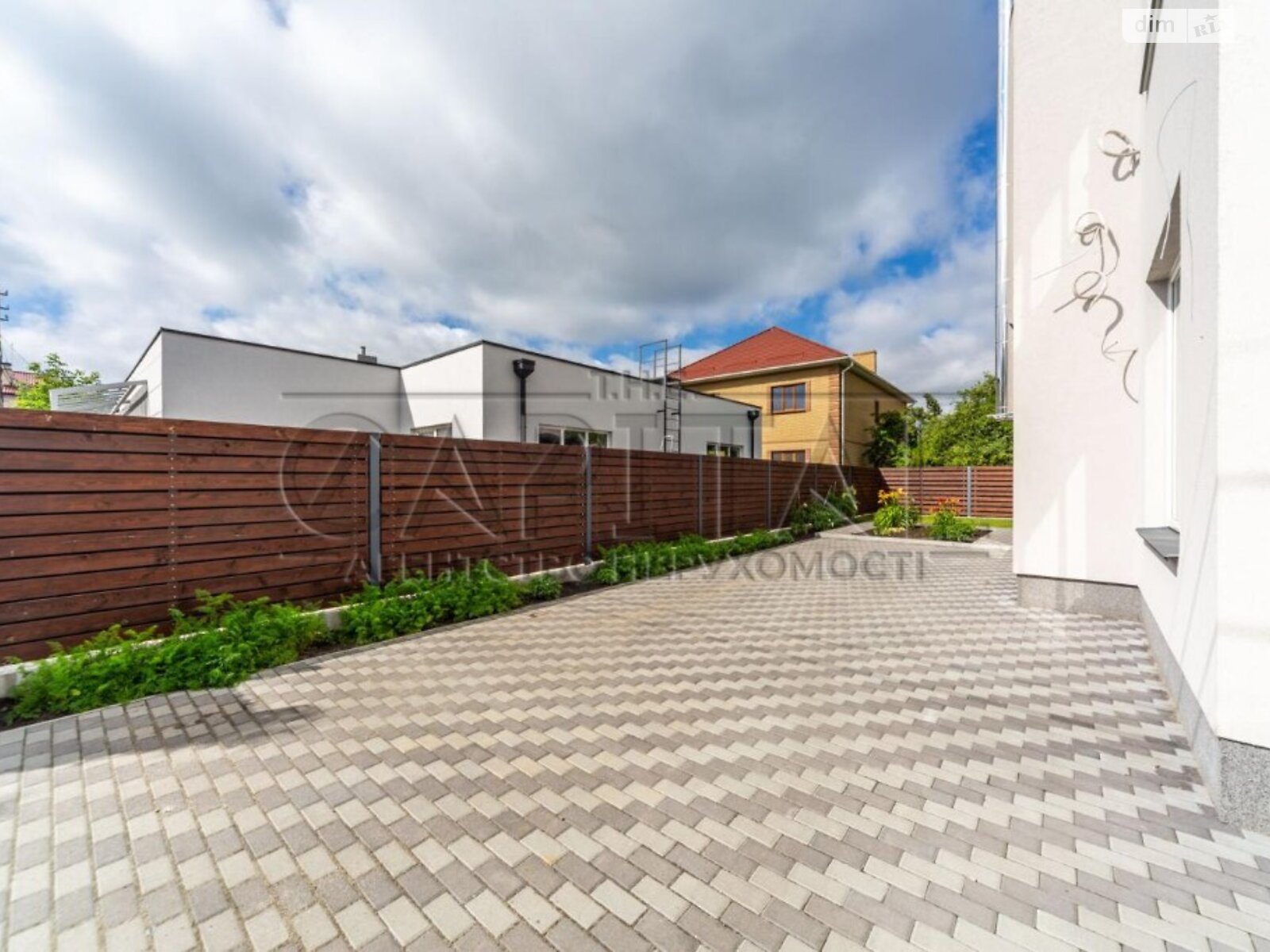 двухэтажный дом, 165 кв. м, кирпич. Продажа в Киеве район Оболонский фото 1 двухэтажный дом, 165 кв. м, кирпич. Продажа в Киеве район Оболонский фото 1