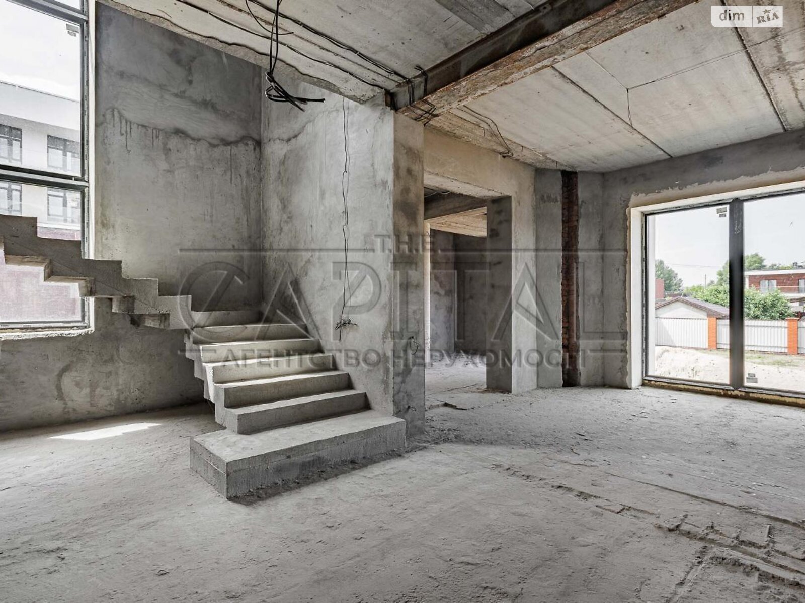 трехэтажный дом, 699.2 кв. м, кирпич. Продажа в Киеве район Оболонский фото 1 трехэтажный дом, 699.2 кв. м, кирпич. Продажа в Киеве район Оболонский фото 1