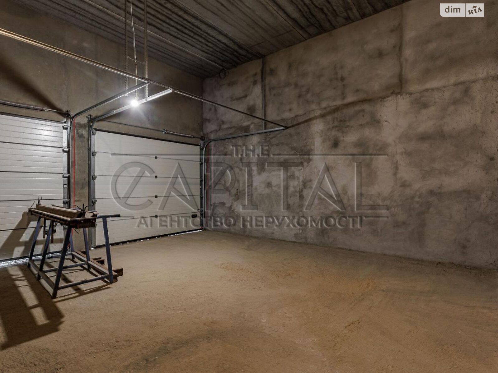 трехэтажный дом, 699.2 кв. м, кирпич. Продажа в Киеве район Оболонский фото 1 трехэтажный дом, 699.2 кв. м, кирпич. Продажа в Киеве район Оболонский фото 1