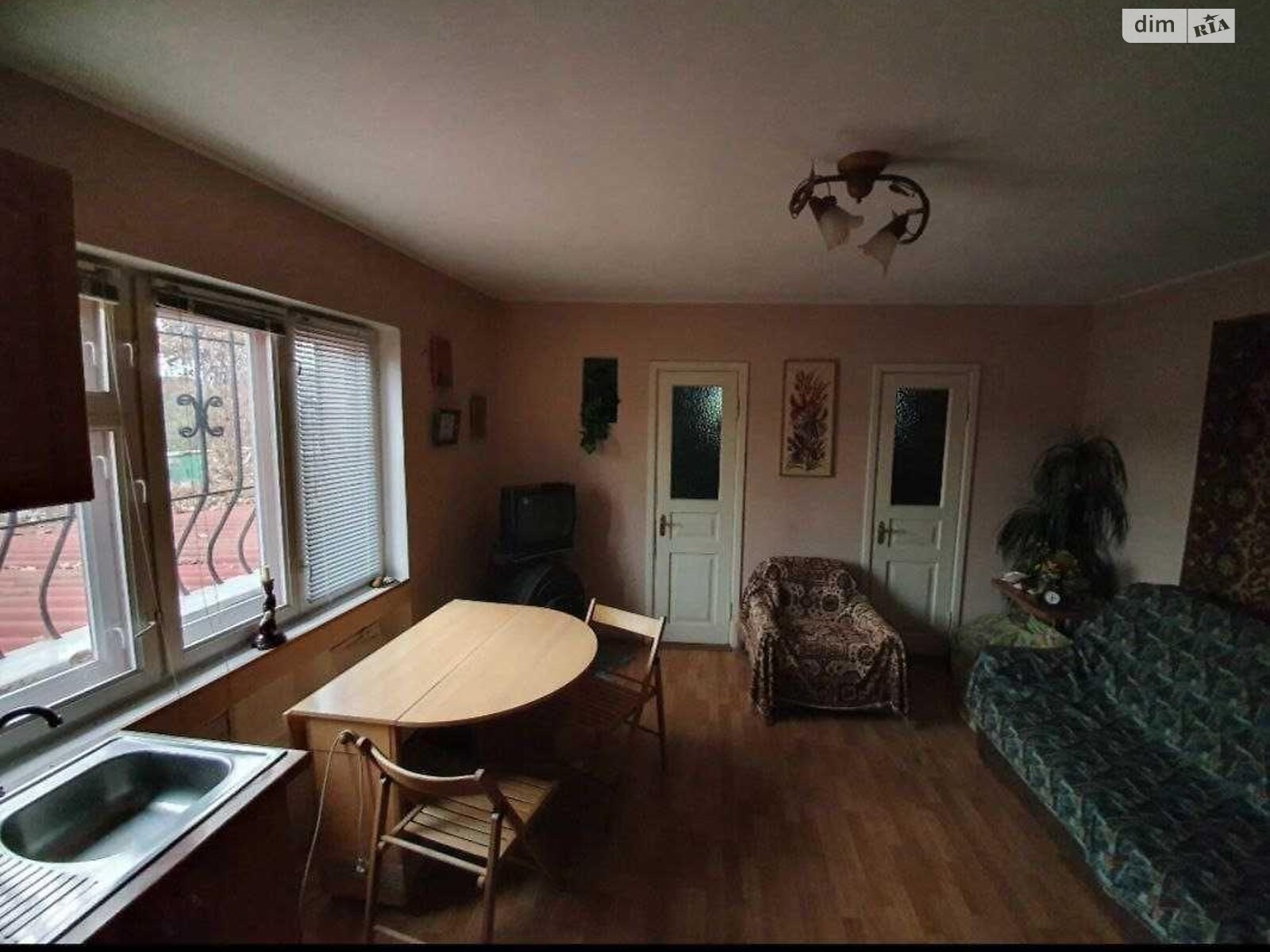 двоповерховий будинок, 92 кв. м, кирпич. Продаж в Києві, район Осокорки фото 1 двоповерховий будинок, 92 кв. м, кирпич. Продаж в Києві, район Осокорки фото 1