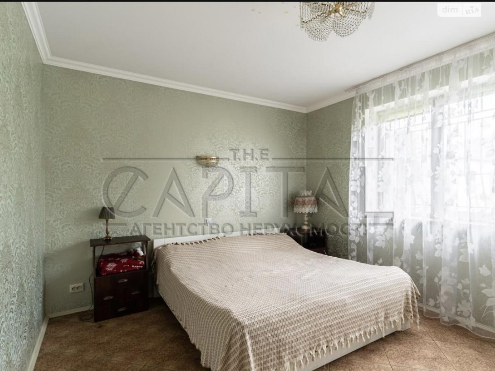 трехэтажный дом с верандой, 210 кв. м, кирпич. Продажа в Киеве район Осокорки фото 1 трехэтажный дом с верандой, 210 кв. м, кирпич. Продажа в Киеве район Осокорки фото 1