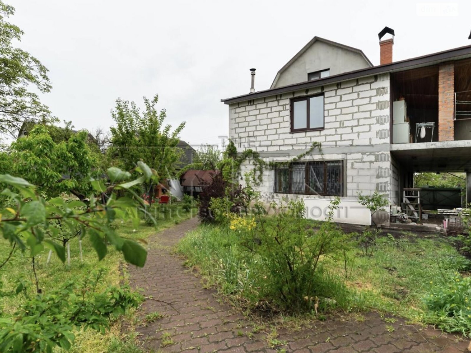 трехэтажный дом с верандой, 210 кв. м, кирпич. Продажа в Киеве район Осокорки фото 1 трехэтажный дом с верандой, 210 кв. м, кирпич. Продажа в Киеве район Осокорки фото 1