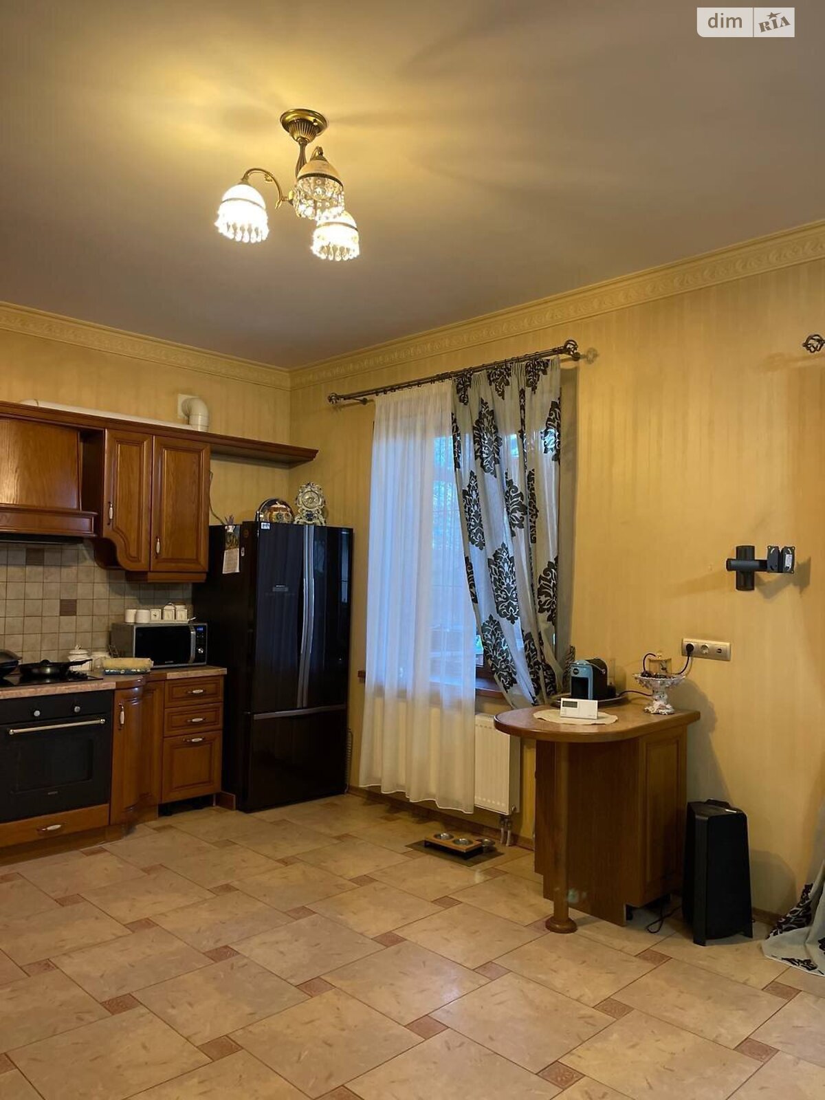 трехэтажный дом с верандой, 299 кв. м, кирпич. Продажа в Киеве район Осокорки фото 1
