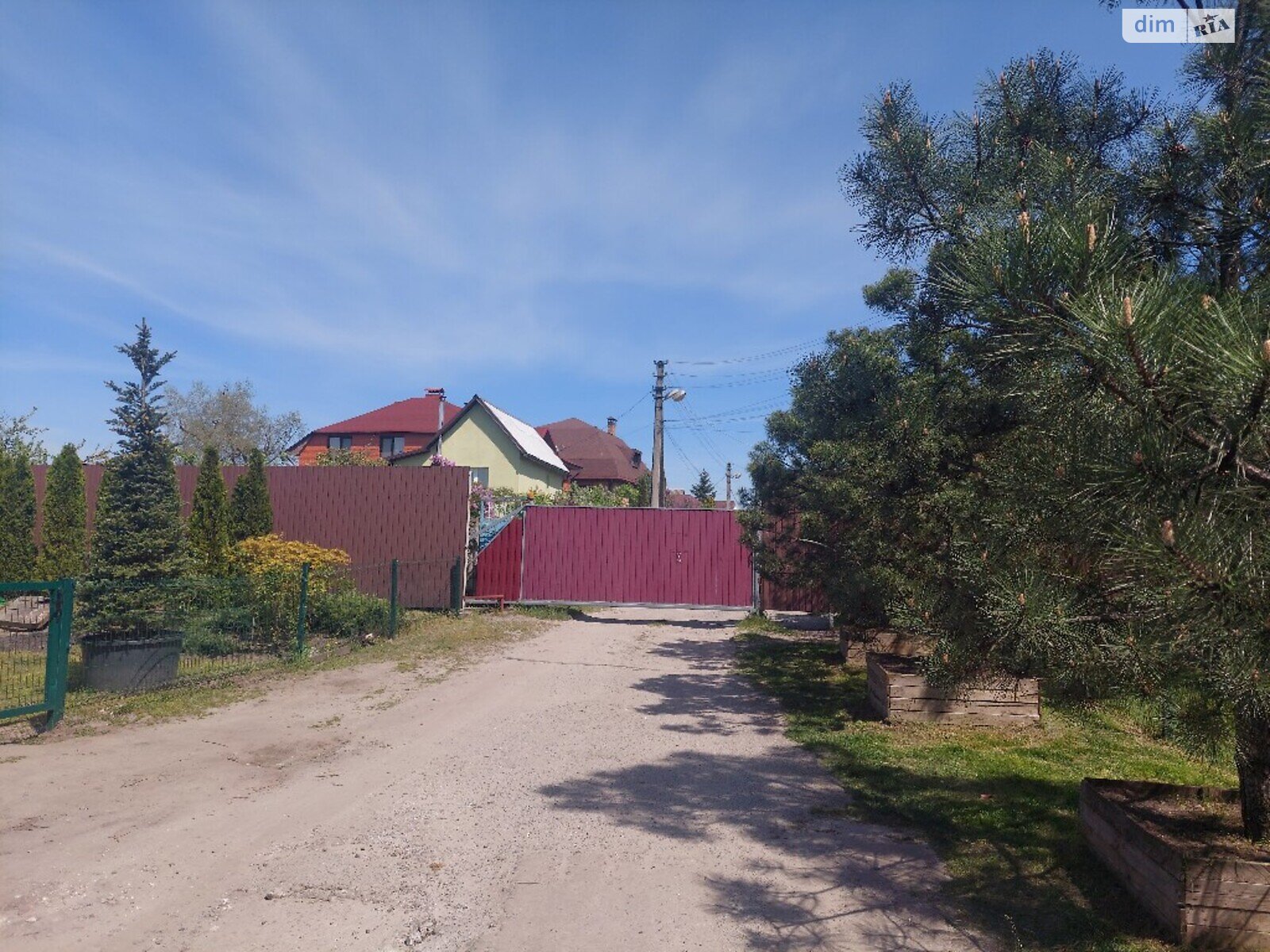 трехэтажный дом с верандой, 120 кв. м, кирпич. Продажа в Киеве район Осокорки фото 1 трехэтажный дом с верандой, 120 кв. м, кирпич. Продажа в Киеве район Осокорки фото 1