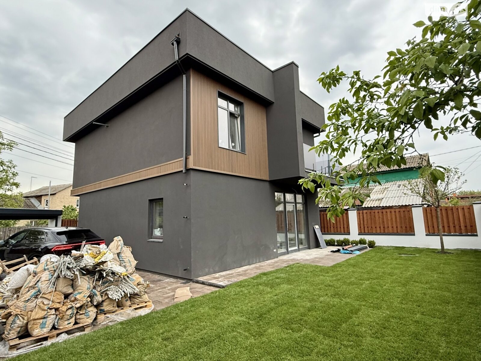 двоповерховий будинок з ремонтом, 130 кв. м, газобетон. Продаж в Києві, район Осокорки фото 1 двоповерховий будинок з ремонтом, 130 кв. м, газобетон. Продаж в Києві, район Осокорки фото 1