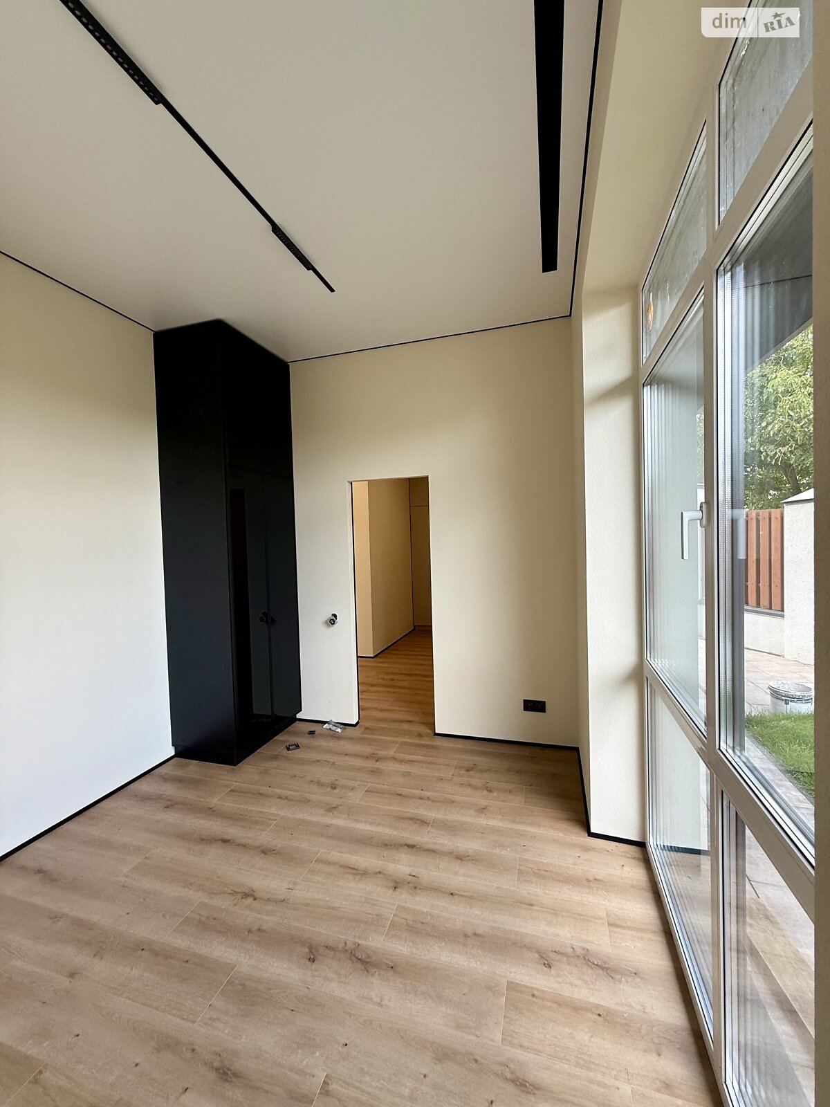 двоповерховий будинок з ремонтом, 130 кв. м, газобетон. Продаж в Києві, район Осокорки фото 1 двоповерховий будинок з ремонтом, 130 кв. м, газобетон. Продаж в Києві, район Осокорки фото 1