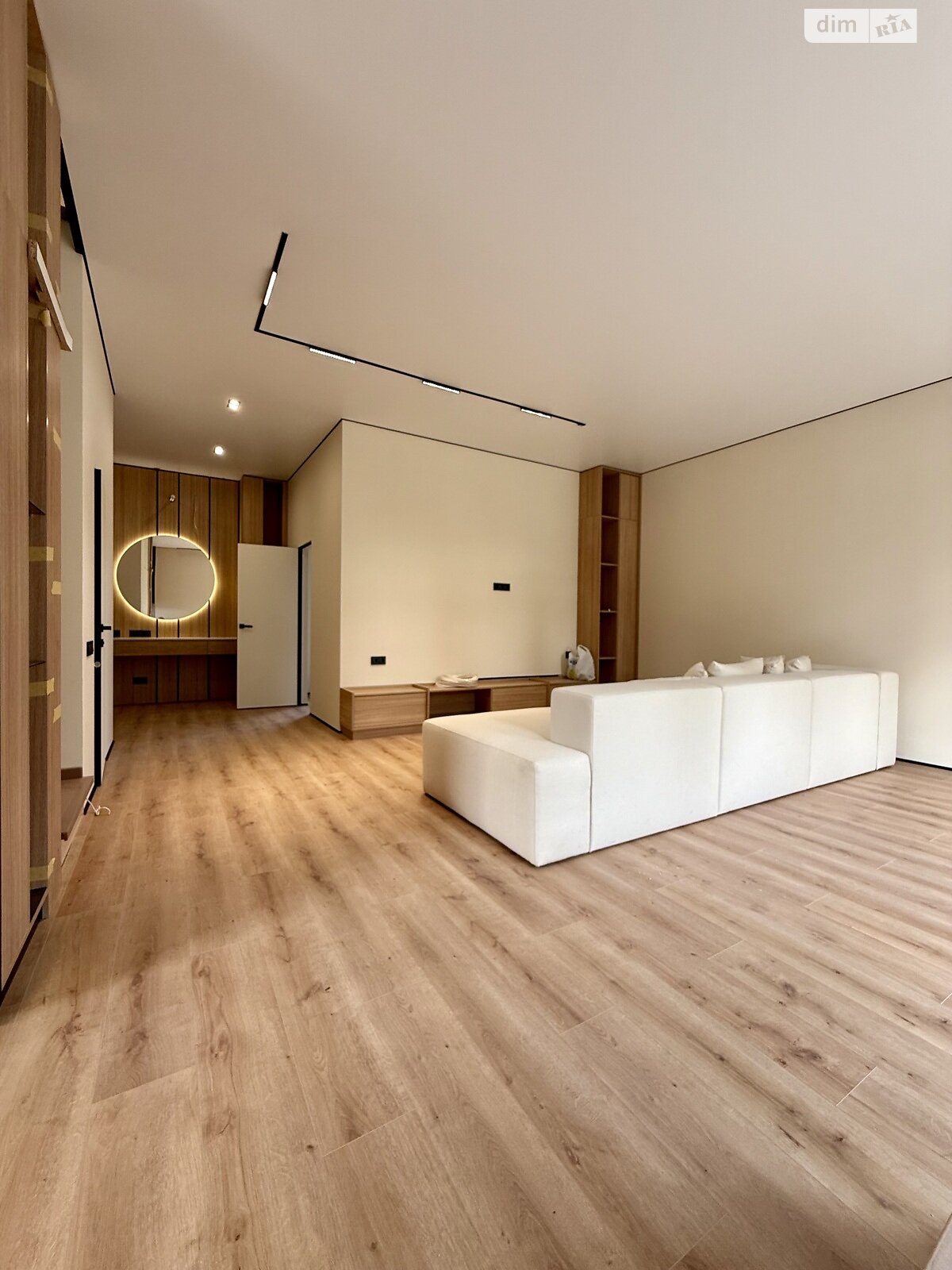 двоповерховий будинок з ремонтом, 130 кв. м, газобетон. Продаж в Києві, район Осокорки фото 1 двоповерховий будинок з ремонтом, 130 кв. м, газобетон. Продаж в Києві, район Осокорки фото 1