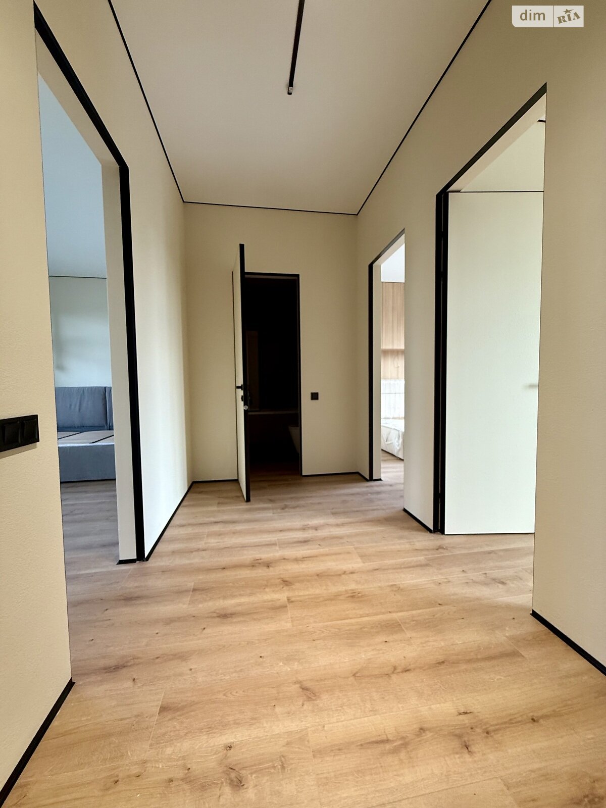 двоповерховий будинок з ремонтом, 130 кв. м, газобетон. Продаж в Києві, район Осокорки фото 1 двоповерховий будинок з ремонтом, 130 кв. м, газобетон. Продаж в Києві, район Осокорки фото 1