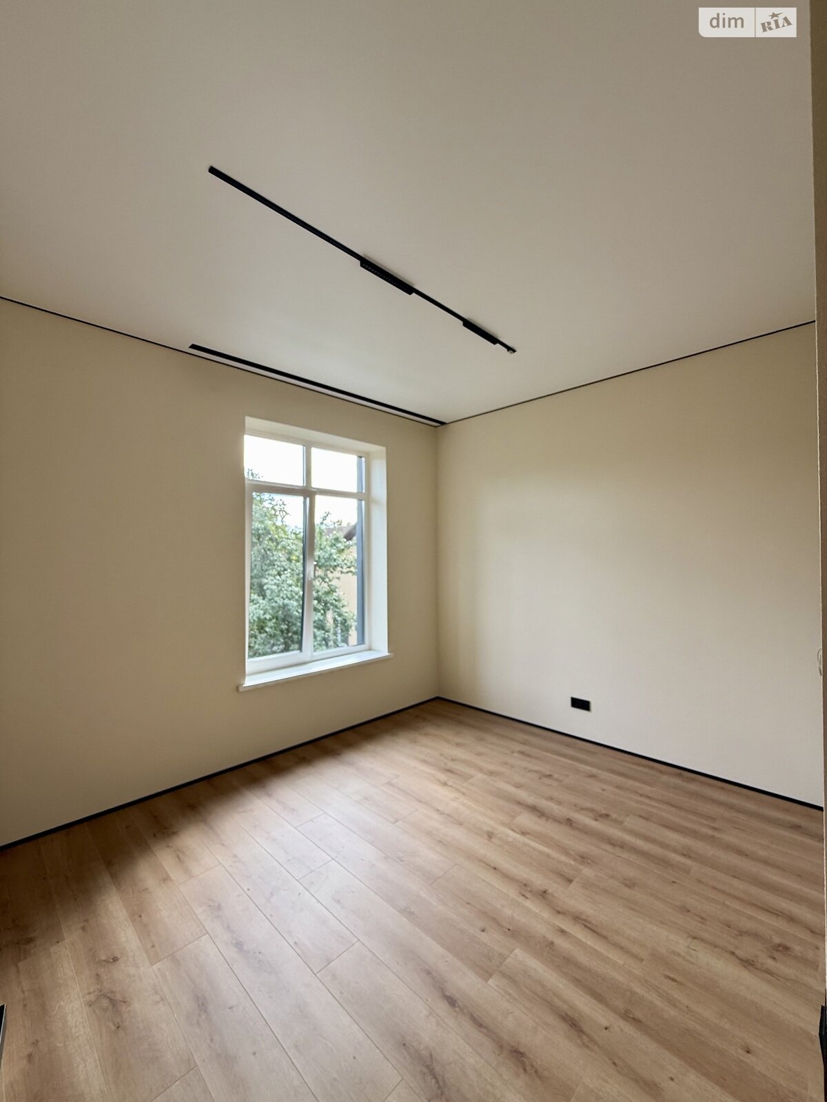 двоповерховий будинок з ремонтом, 130 кв. м, газобетон. Продаж в Києві, район Осокорки фото 1 двоповерховий будинок з ремонтом, 130 кв. м, газобетон. Продаж в Києві, район Осокорки фото 1