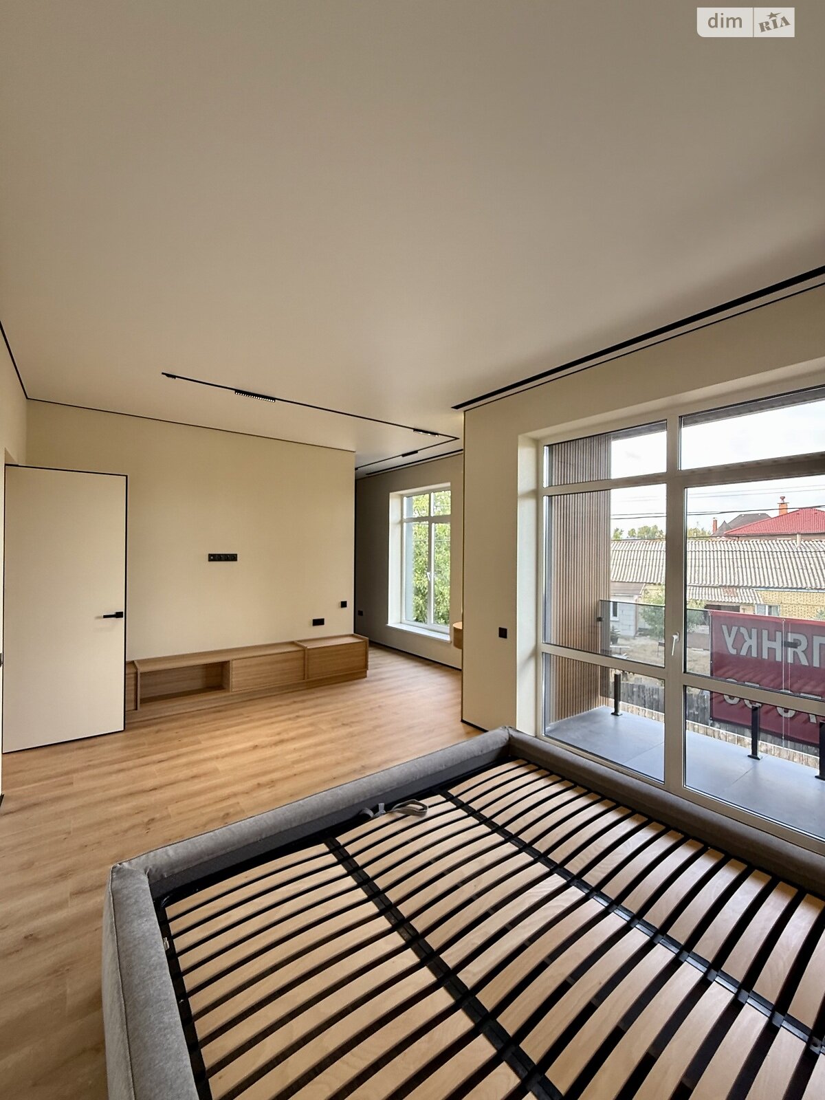 двоповерховий будинок з ремонтом, 130 кв. м, газобетон. Продаж в Києві, район Осокорки фото 1 двоповерховий будинок з ремонтом, 130 кв. м, газобетон. Продаж в Києві, район Осокорки фото 1