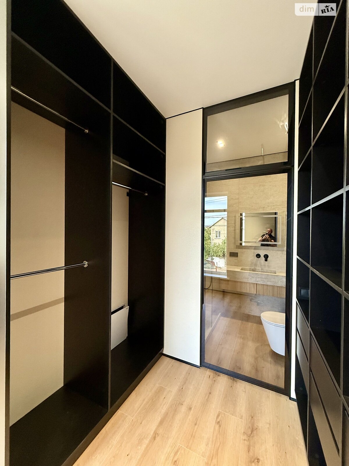 двоповерховий будинок з ремонтом, 130 кв. м, газобетон. Продаж в Києві, район Осокорки фото 1 двоповерховий будинок з ремонтом, 130 кв. м, газобетон. Продаж в Києві, район Осокорки фото 1