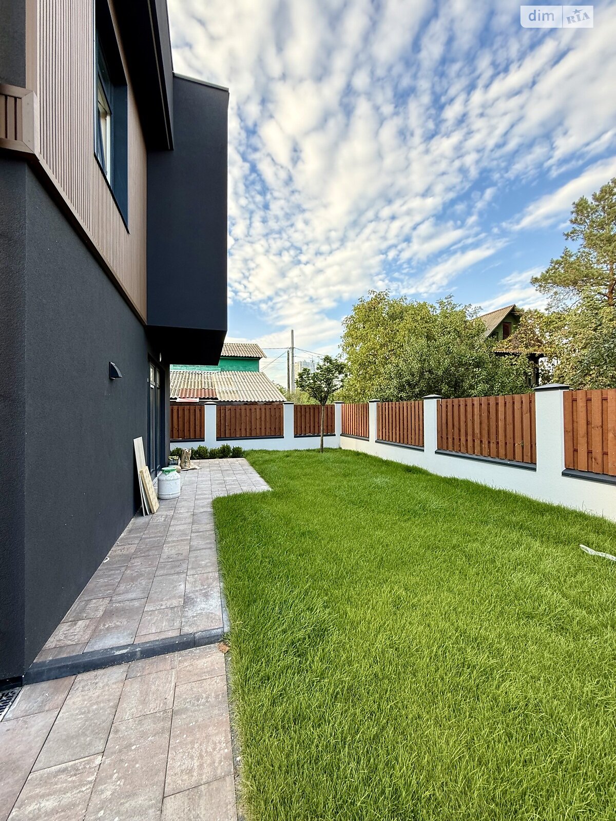 двоповерховий будинок з ремонтом, 130 кв. м, газобетон. Продаж в Києві, район Осокорки фото 1 двоповерховий будинок з ремонтом, 130 кв. м, газобетон. Продаж в Києві, район Осокорки фото 1