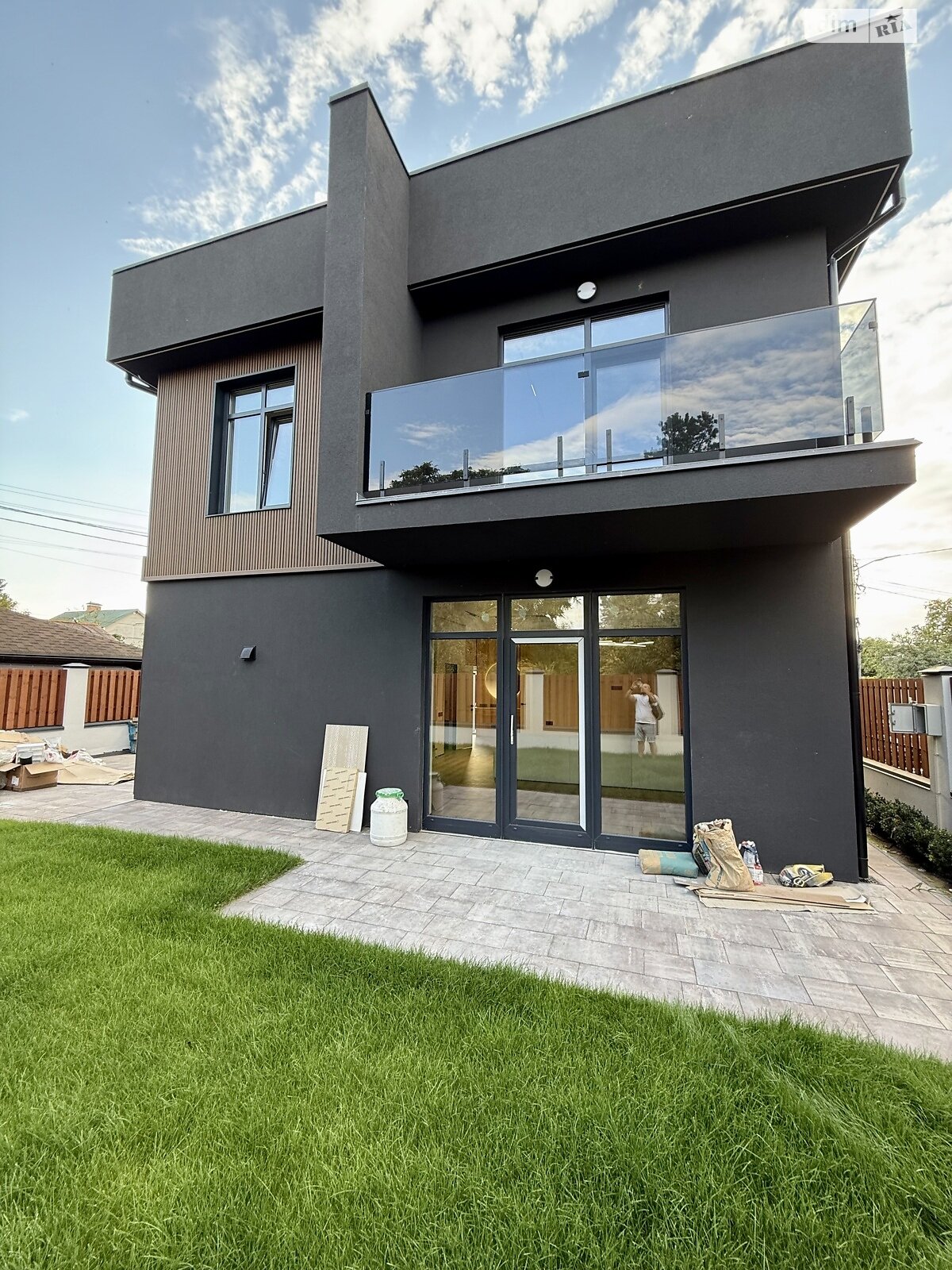 двоповерховий будинок з ремонтом, 130 кв. м, газобетон. Продаж в Києві, район Осокорки фото 1 двоповерховий будинок з ремонтом, 130 кв. м, газобетон. Продаж в Києві, район Осокорки фото 1