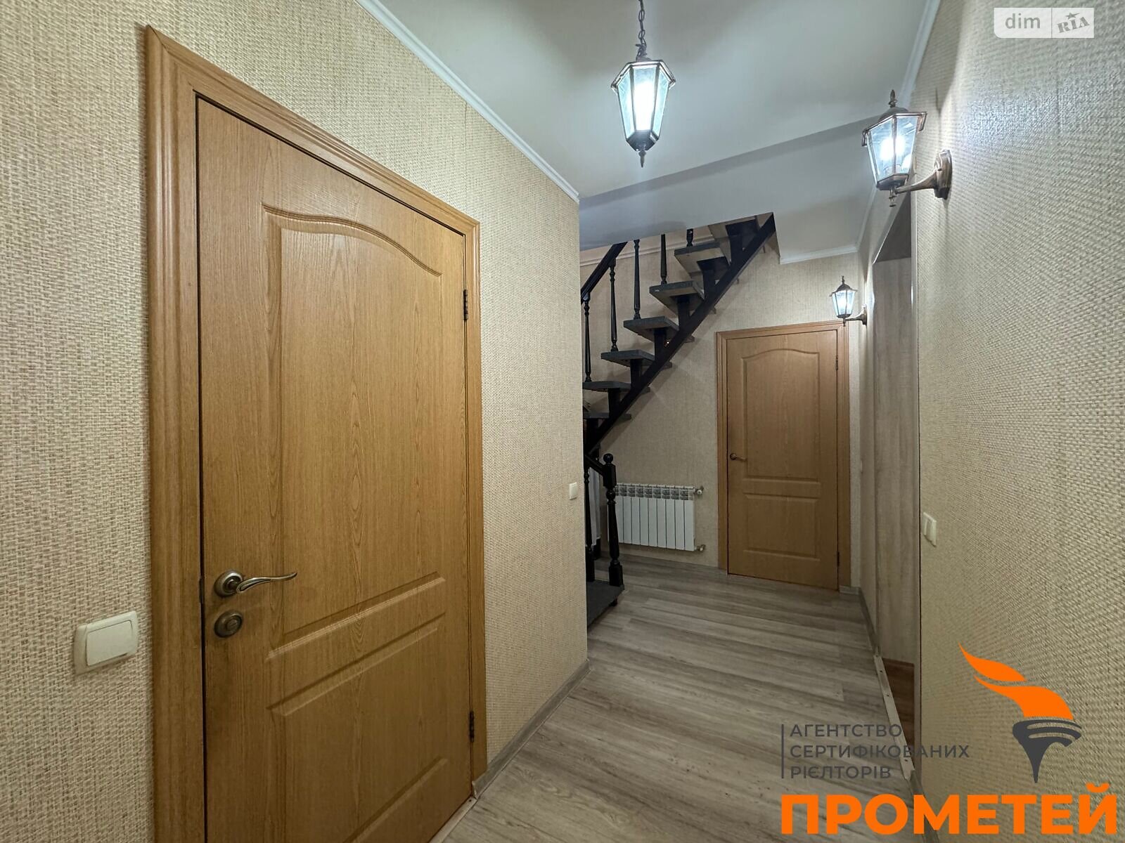 двоповерховий будинок з опаленням, 109.2 кв. м, газобетон. Продаж в Києві, район Осокорки фото 1 двоповерховий будинок з опаленням, 109.2 кв. м, газобетон. Продаж в Києві, район Осокорки фото 1