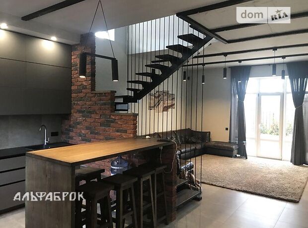 триповерховий будинок з ремонтом, 150 кв. м, газобетон. Продаж в Києві, район Осокорки фото 1 триповерховий будинок з ремонтом, 150 кв. м, газобетон. Продаж в Києві, район Осокорки фото 1
