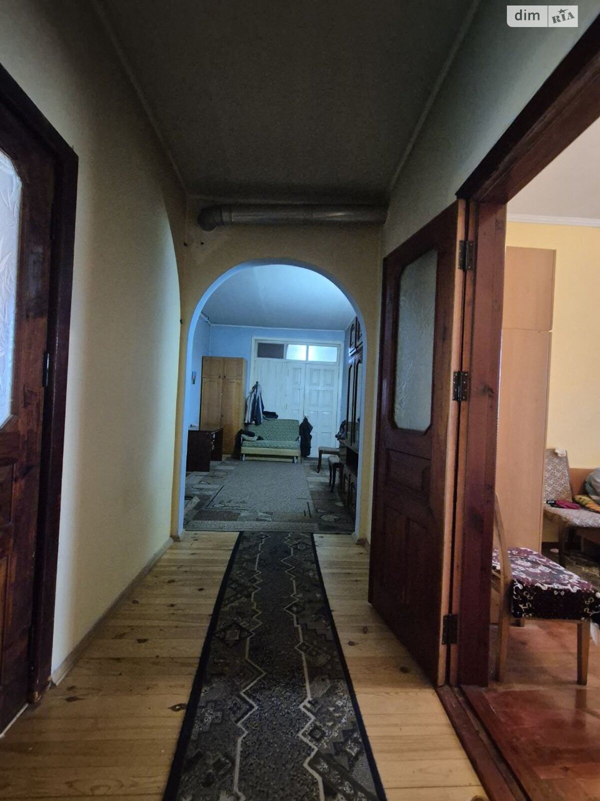 трехэтажный дом, 200 кв. м, ракушечник (ракушняк). Продажа в Киеве район Осокорки фото 1 трехэтажный дом, 200 кв. м, ракушечник (ракушняк). Продажа в Киеве район Осокорки фото 1