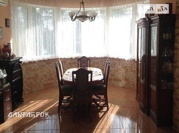 триповерховий будинок, 383 кв. м, кирпич. Продаж в Києві, район Осокорки фото 1 триповерховий будинок, 383 кв. м, кирпич. Продаж в Києві, район Осокорки фото 1